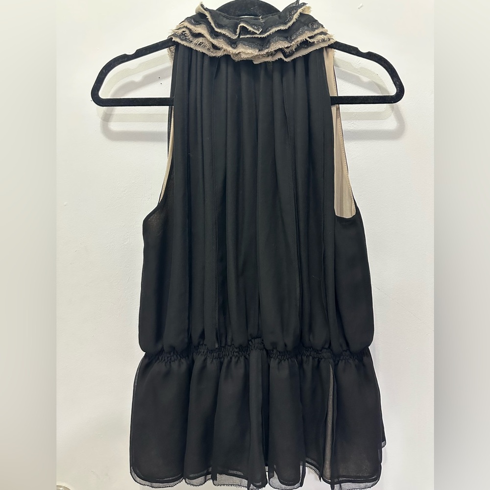NWT! Neiman Marcus Robert Rodriguez Black and Cream Ruffled Top Sz L - Picture 4 of 5